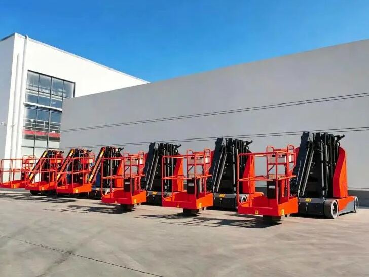 Why Telescopic Mast Lift Are Gaining Popularity in Europe